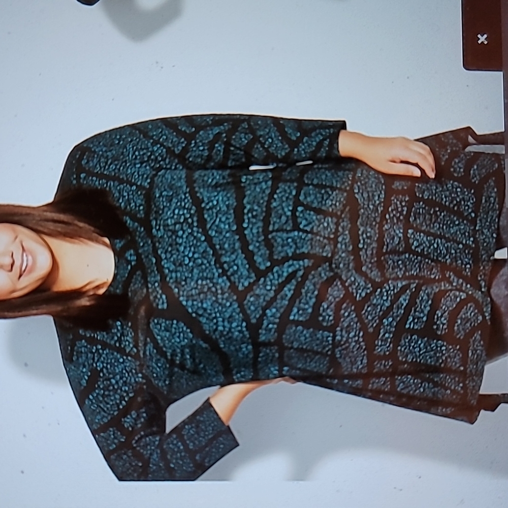 Green & Black Print Tunic